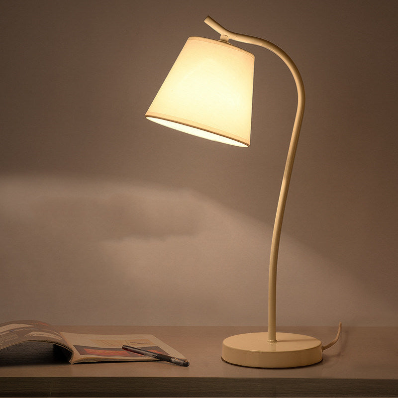 Table Lamp Eye Protection College Students Simple Modern Nordic