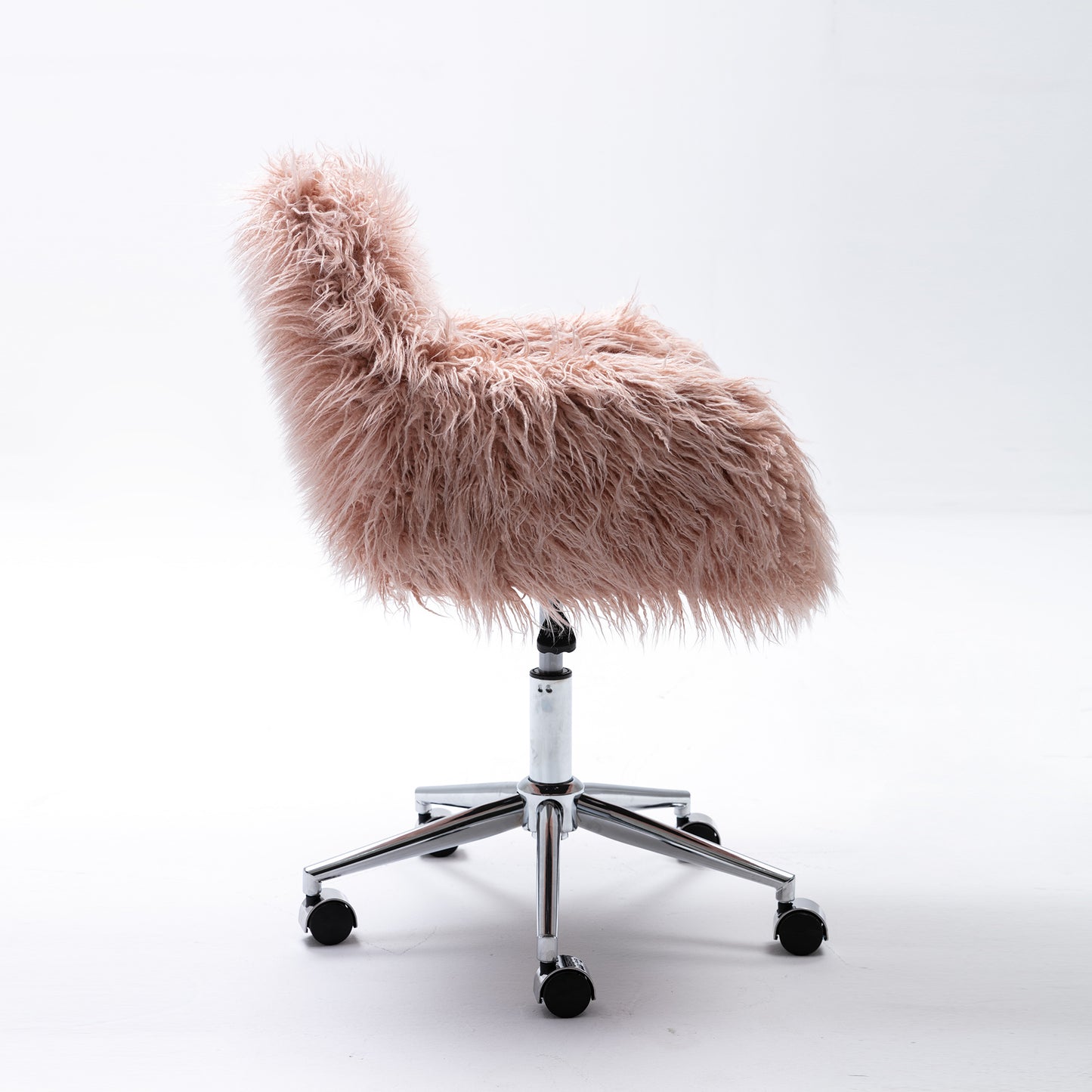 Modern Faux Fur Chair (Pink)