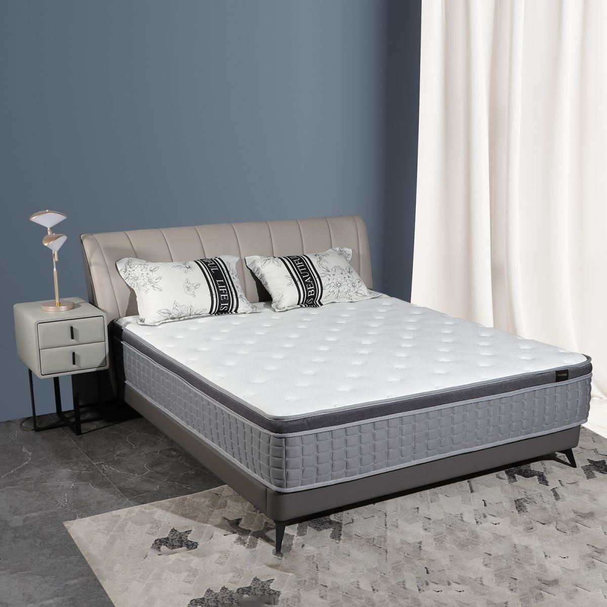 Luxury Memory Foam Mattress (12 Inch Gray and White)